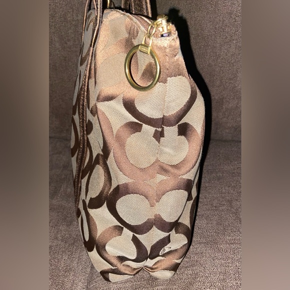 Coach Poppy Op Art Gold and Brown #13826 - Picture 14 of 16